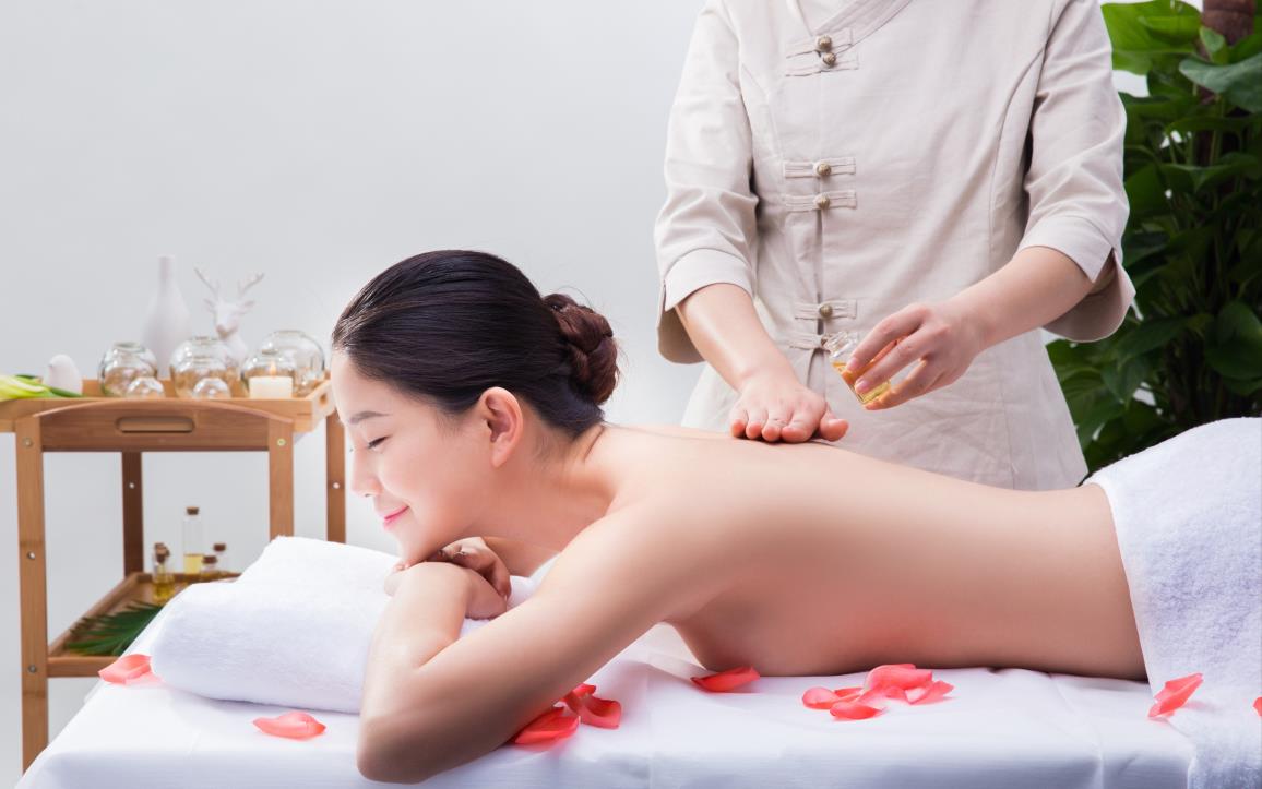 Aroma Massage